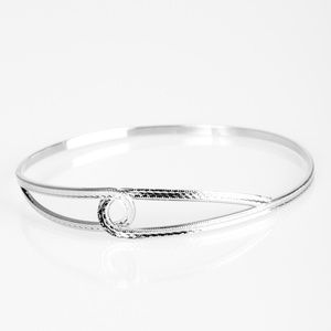Elegant Expressionist - Silver bracelet
